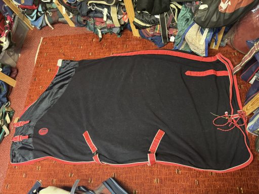 7'0" weatherbeeta polar fleece cooler