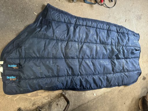 6’6” premier equine 350g liner new with tags